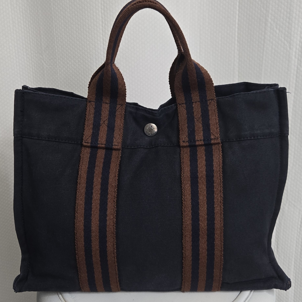 EUC Hermès Fourre-Tout Tote Bag – Navy Canvas with Brown Striped Handles w/COA